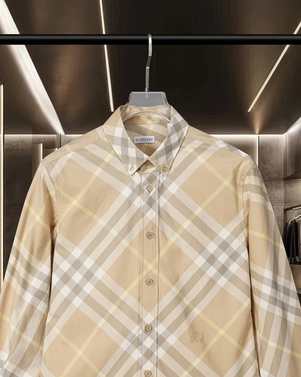 ブランドシャツ側面デザイン